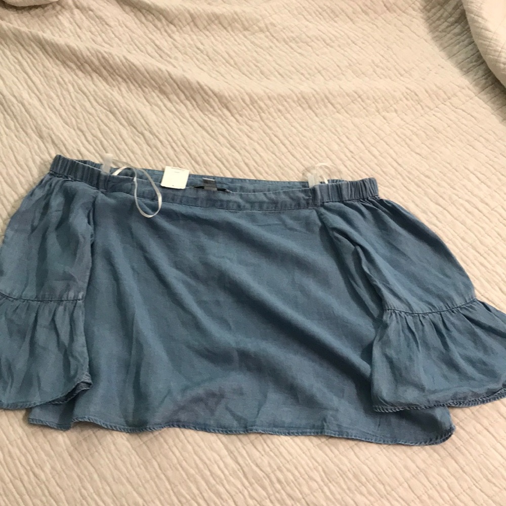Forever 21 Off the shoulder woven denim top